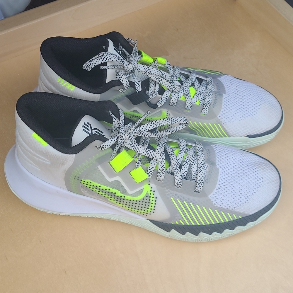 Nike Volleyball Shoes